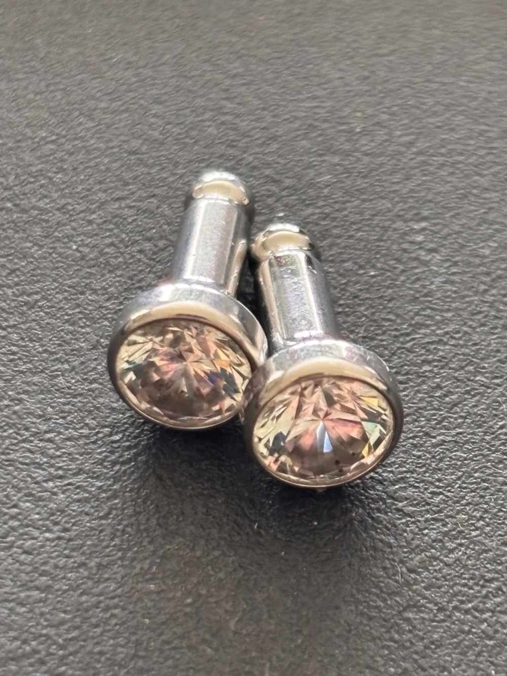 8g Anatometal Surgical Steel Single Flare Single Stone Eyelet